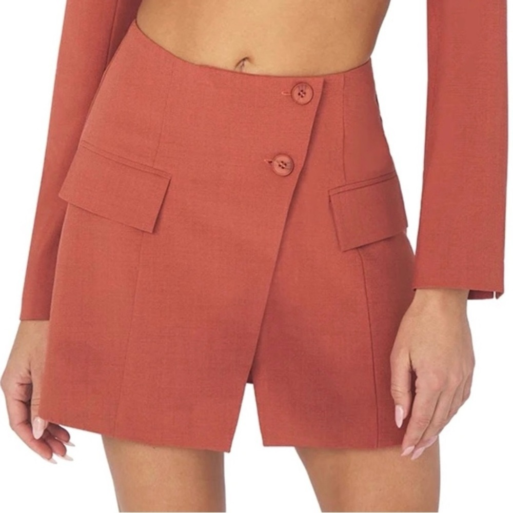 NEW WEWOREWHAT BLAZER MINI SKIRT